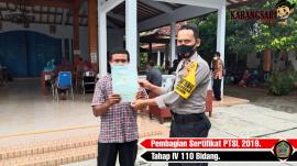 PENYERAHAN SERTIFIKAT PTSL TAHAP IV TAHUN 2019 110 BIDANG